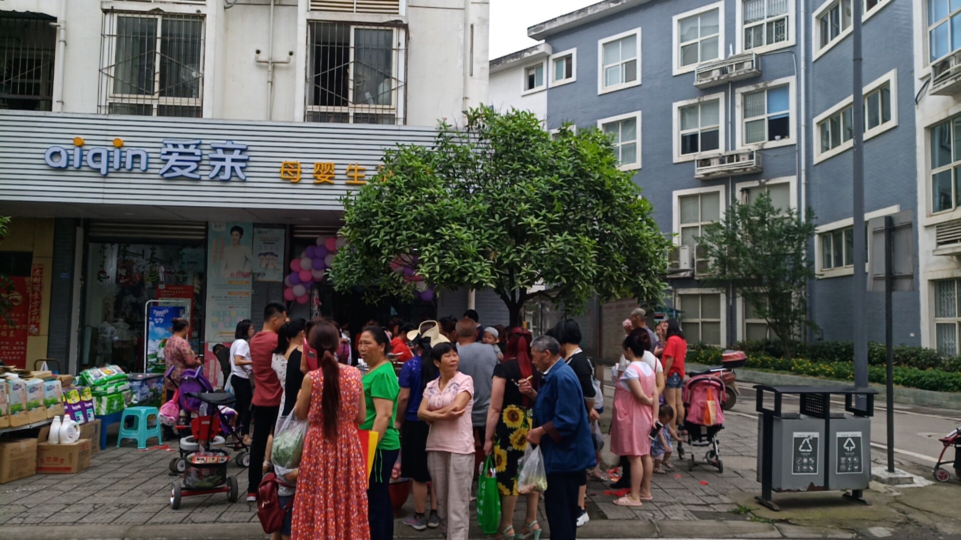 開奶粉店投資多少 開奶粉店投資多少