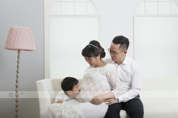 二胎政策帶來(lái)的母嬰經(jīng)濟(jì)