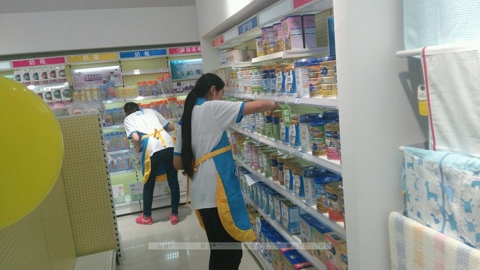 二胎媽媽辭去秘書(shū)工作,加盟母嬰店開(kāi)啟美麗人生