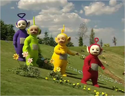 愛親母嬰與英國BBC公司達成戰(zhàn)略合作，擁有英國BBC電視臺耗資3.75億打造的《天線寶寶》、《小鳥3號》、《小豬威比》、《布魯精靈》等四大動漫品牌旗下衍生商品的開發(fā)和中國總經銷權