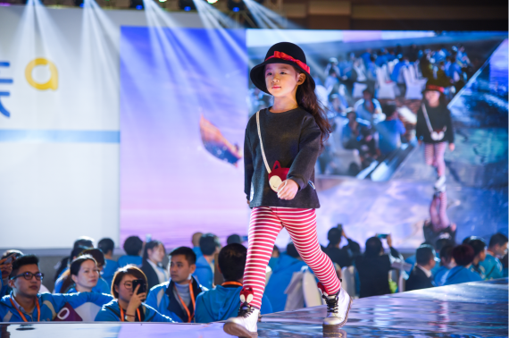 2017新品發(fā)布會兒童走秀，盡顯童裝新風潮