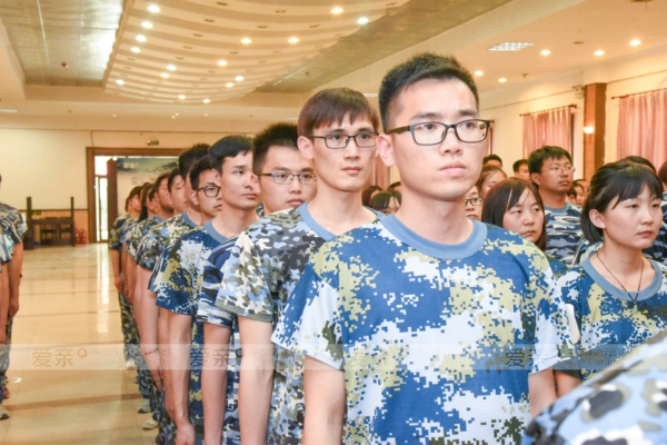 愛親母嬰2017年度營運(yùn)中心鐵軍特訓(xùn)營完美收官