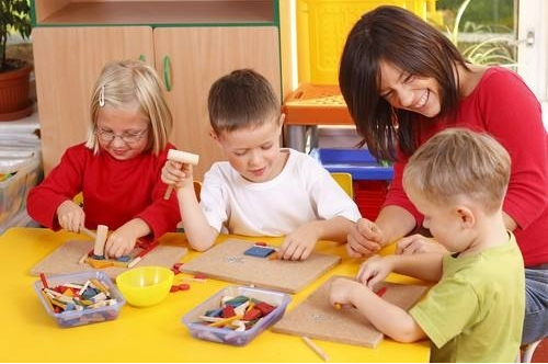 母嬰行業(yè)物價頻漲，幼兒園與培訓機構等教育行業(yè)問題嚴重