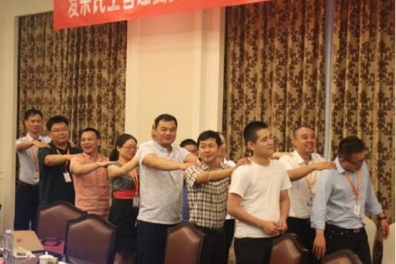 愛親民主管理委員會西北分會區(qū)域委員現場活動