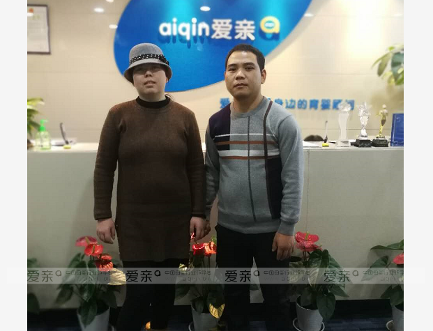 熱烈慶祝陜西楊凌張女士加盟愛親母嬰！預(yù)祝生意興??！