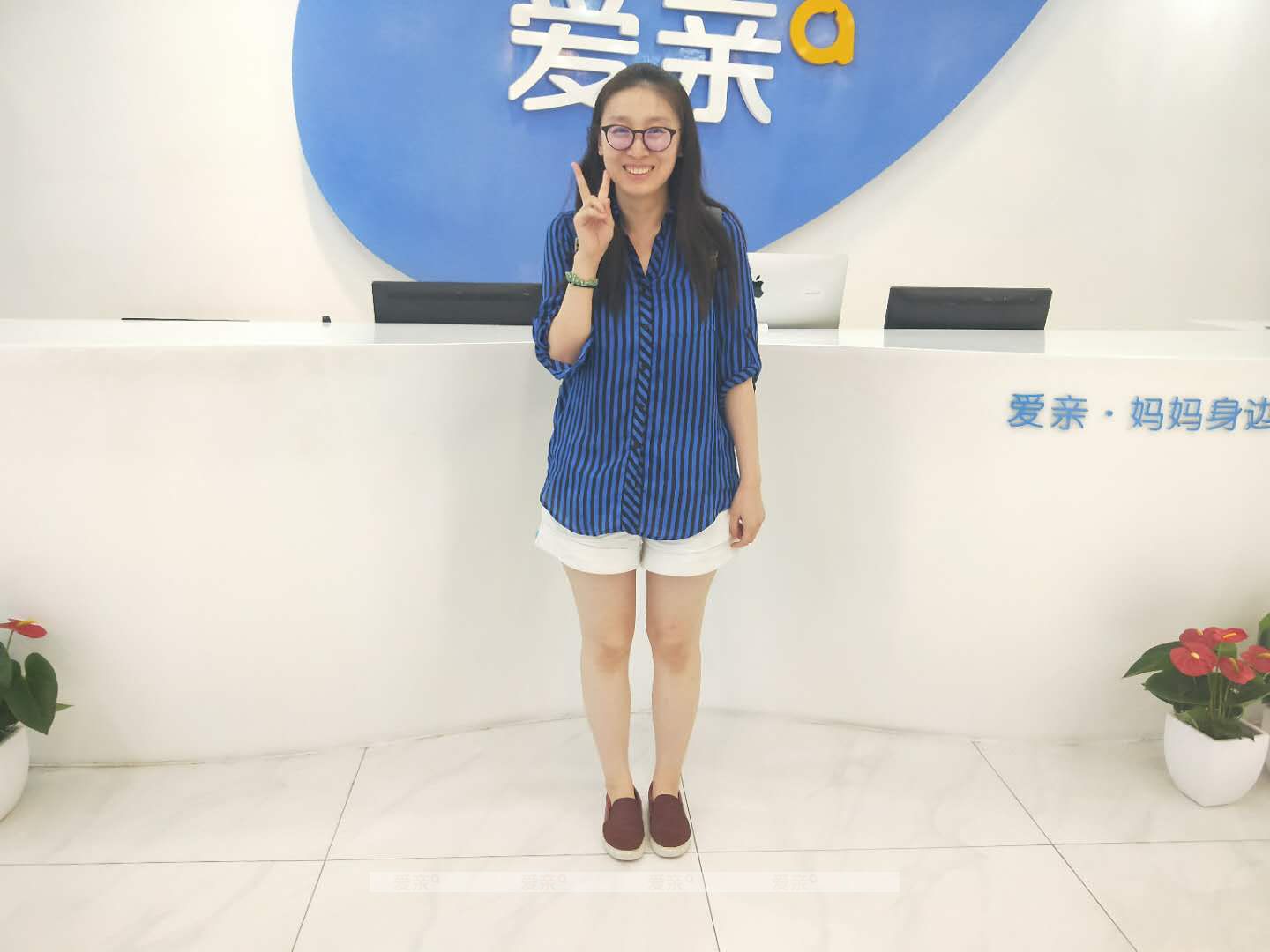 熱烈慶祝天津?qū)m女士加盟愛親母嬰！預(yù)祝生意興隆！