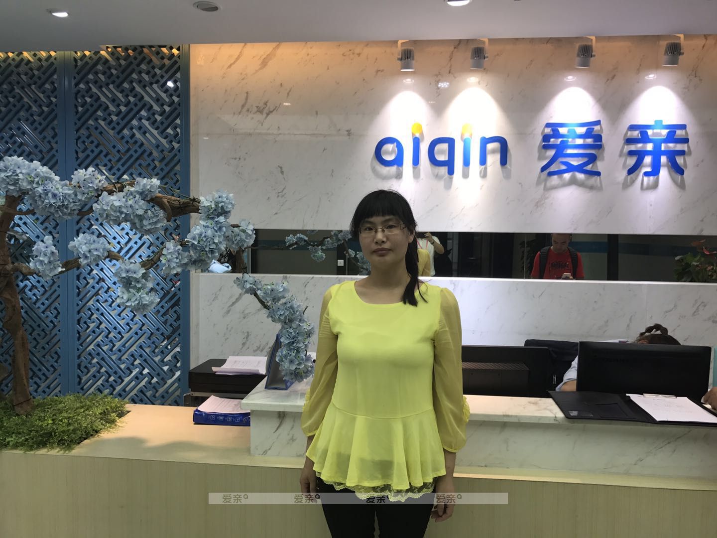 熱烈慶祝云南趙女士加盟愛親母嬰！預(yù)祝生意興隆！