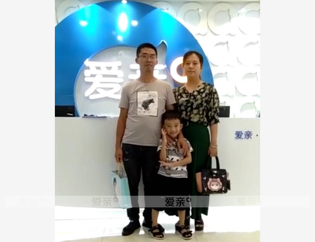 熱烈慶祝廣東蔡先生加盟愛親母嬰！預(yù)祝生意興??！