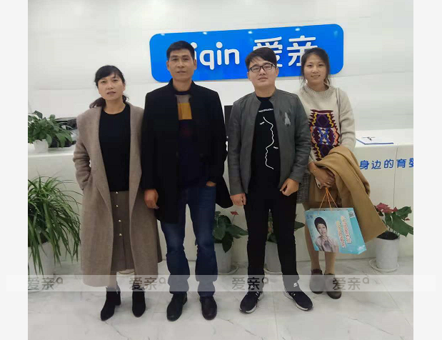 熱烈慶祝安徽張女士加盟愛親母嬰！預(yù)祝生意興??！